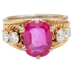 Retro Ruby and Diamond 18k Yellow Gold Ring