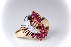 Retro Ruby and Diamond and Yellow Gold Ring
