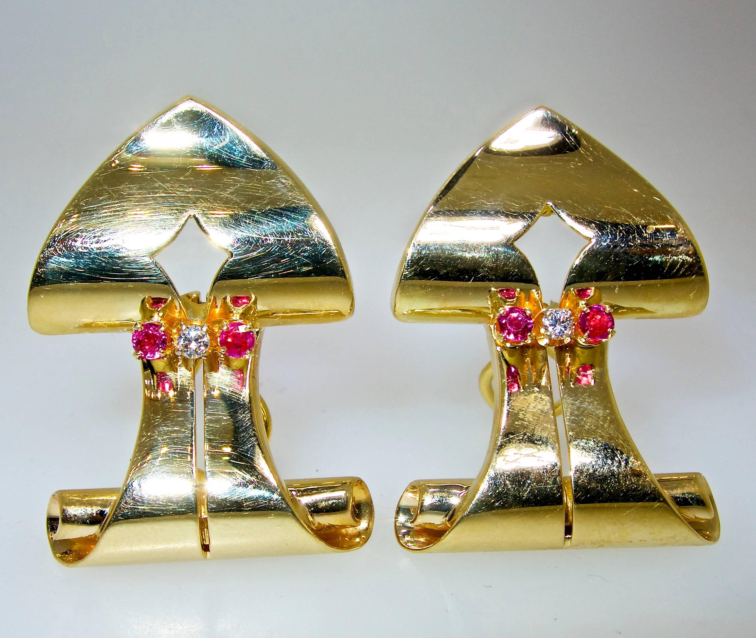 Retro Ruby and Diamond Arrow Motif Gold Earrings, circa 1950 In Excellent Condition In Aspen, CO