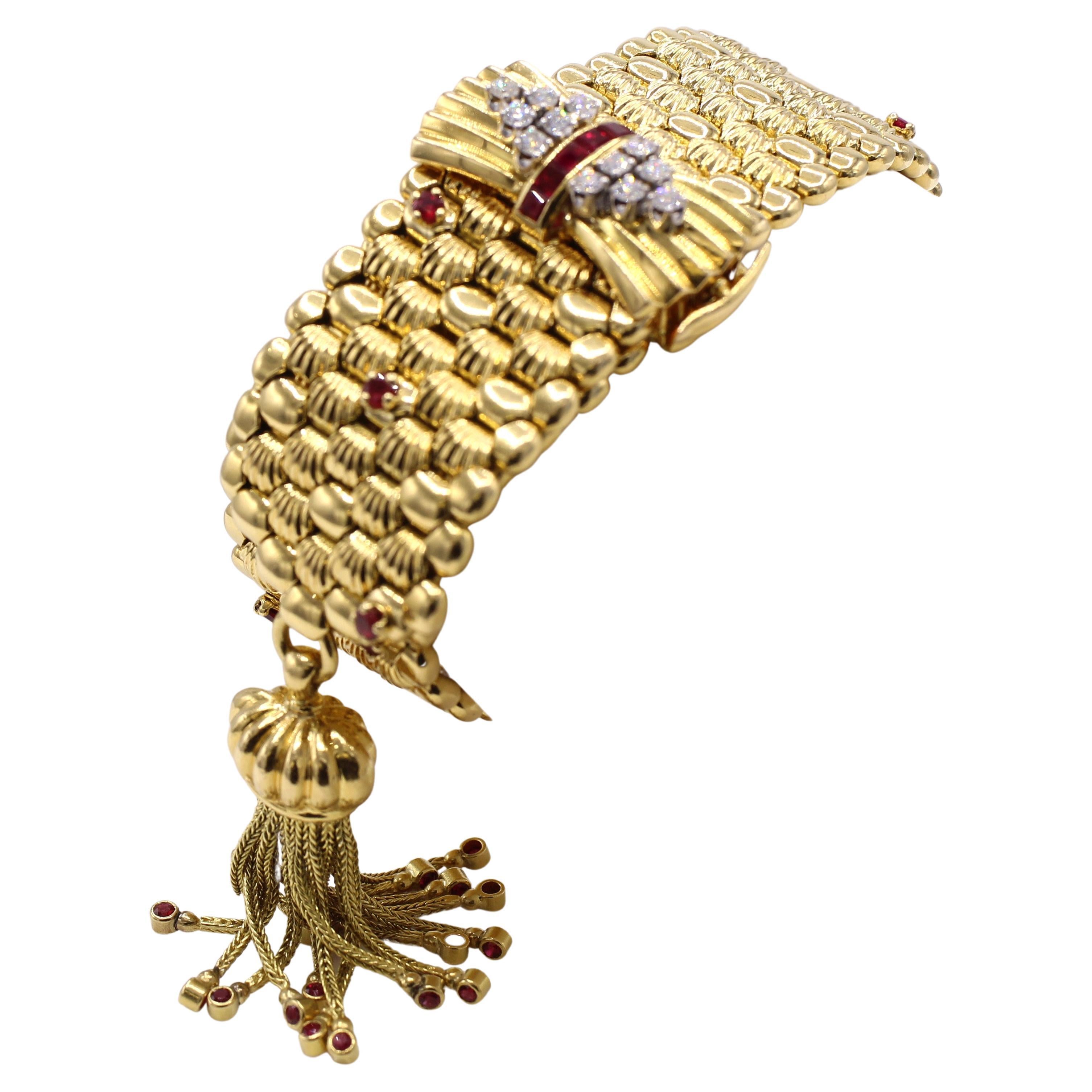 Retro Ruby Diamond 18 Karat Yellow Gold Buckle Bracelet For Sale
