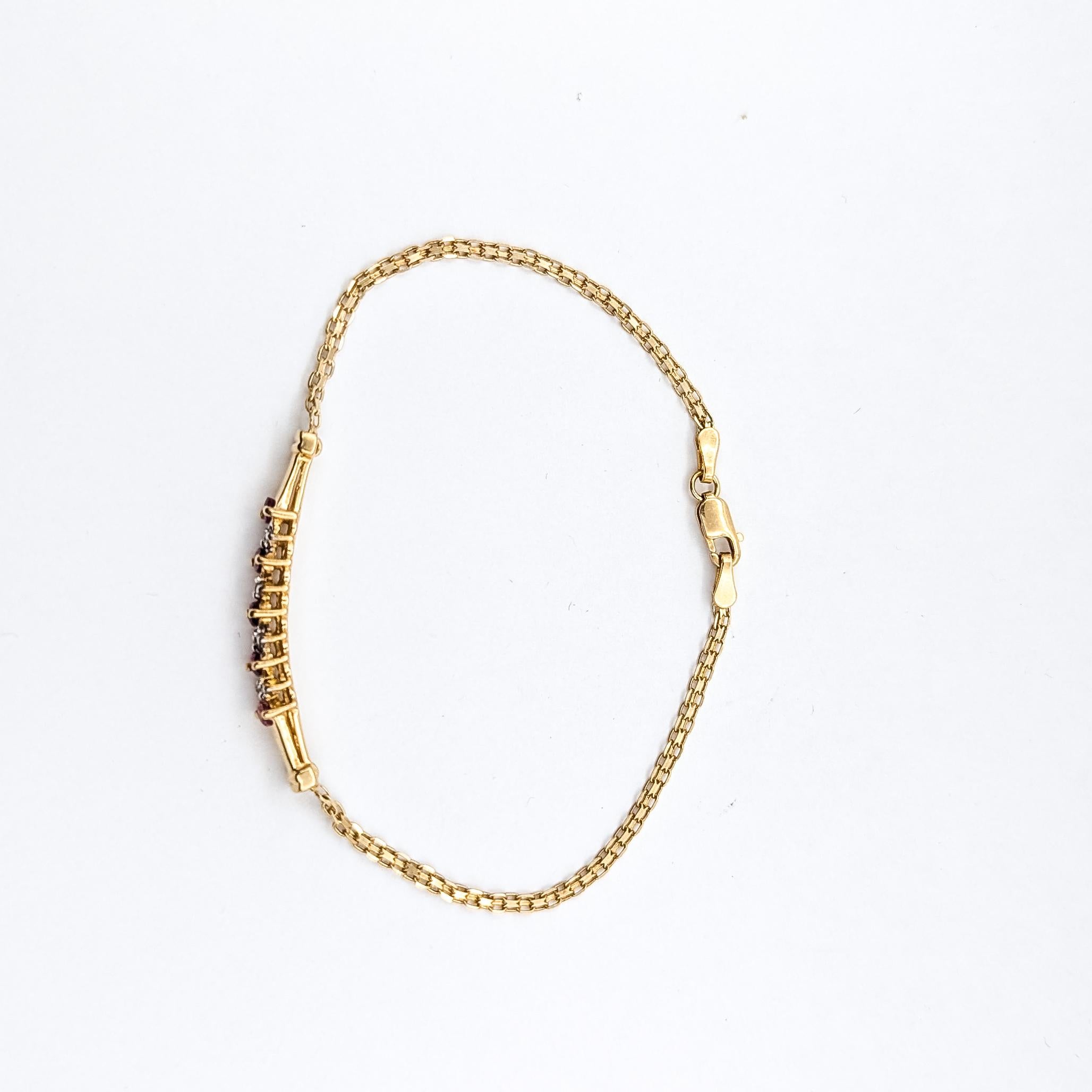 Bracelet rétro en or jaune 14k avec rubis et diamants Excellent état - En vente à Bloomington, MN