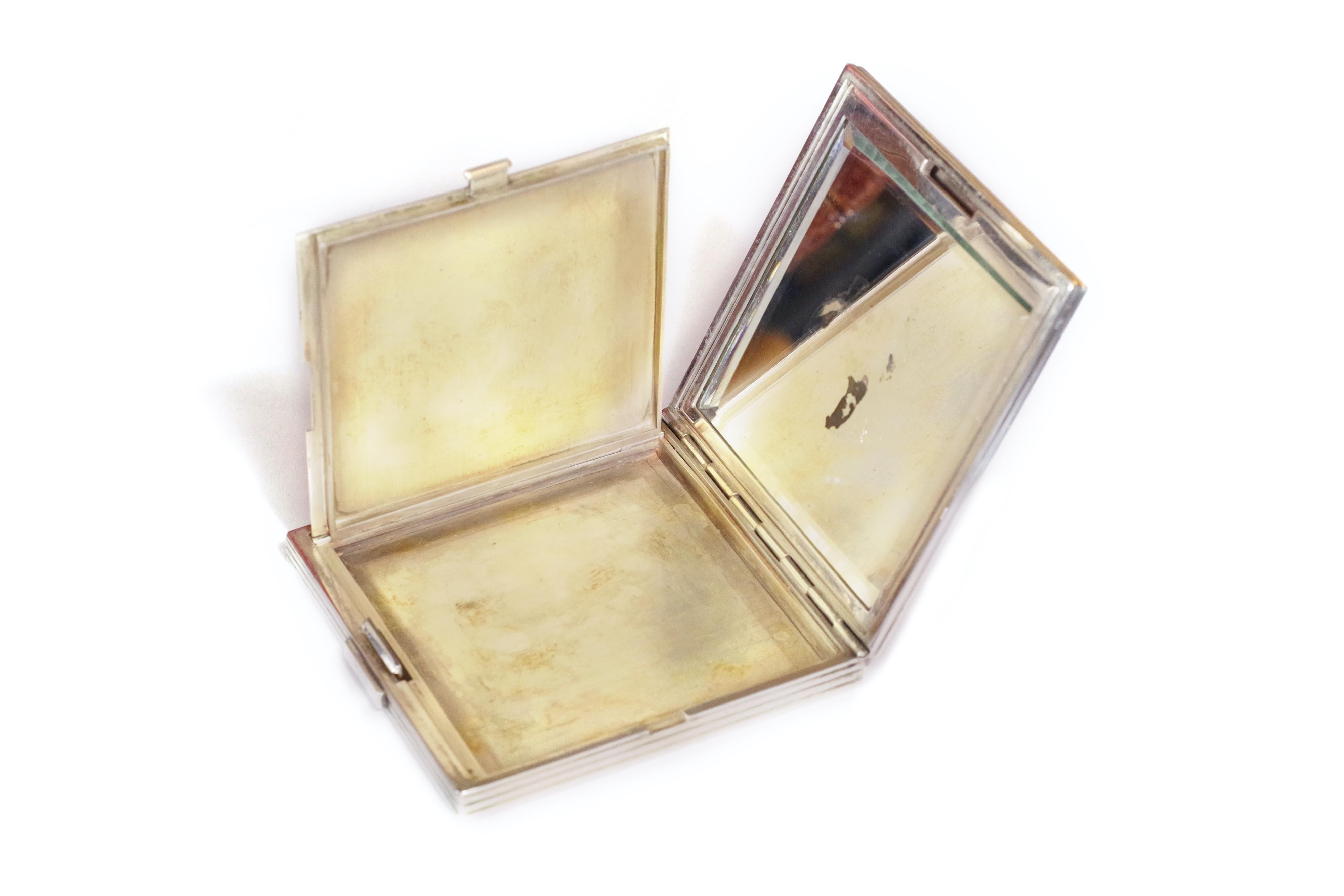 Retro Ruby Diamond Compact Powder, Vanity Case Sterling Silver Gilded Vermeil In Fair Condition For Sale In PARIS, FR