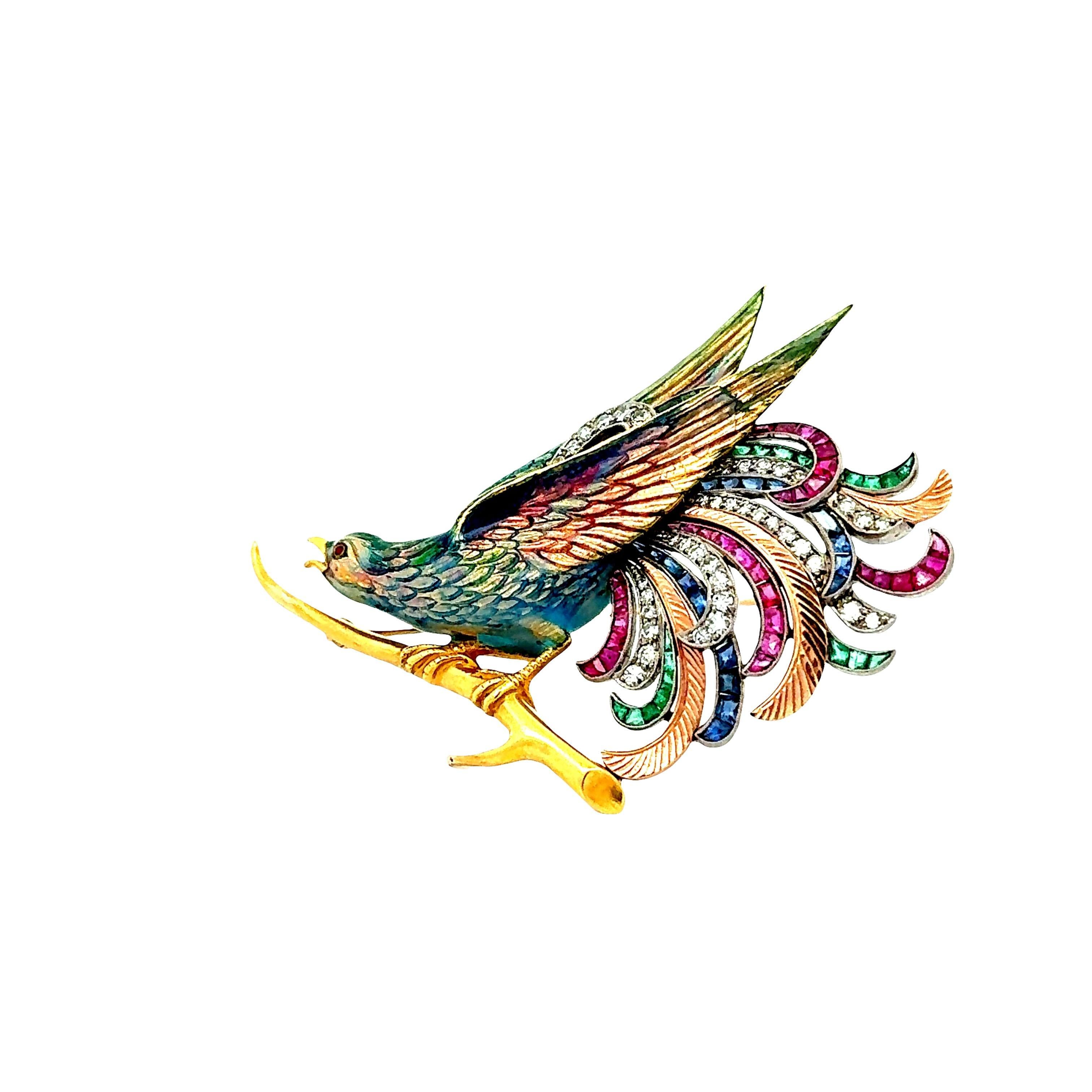 Retro Ruby Sapphire Diamond Emerald Enamel 18k Yellow Gold & Platinum Bird Brooc Excellent état - En vente à Beverly Hills, CA