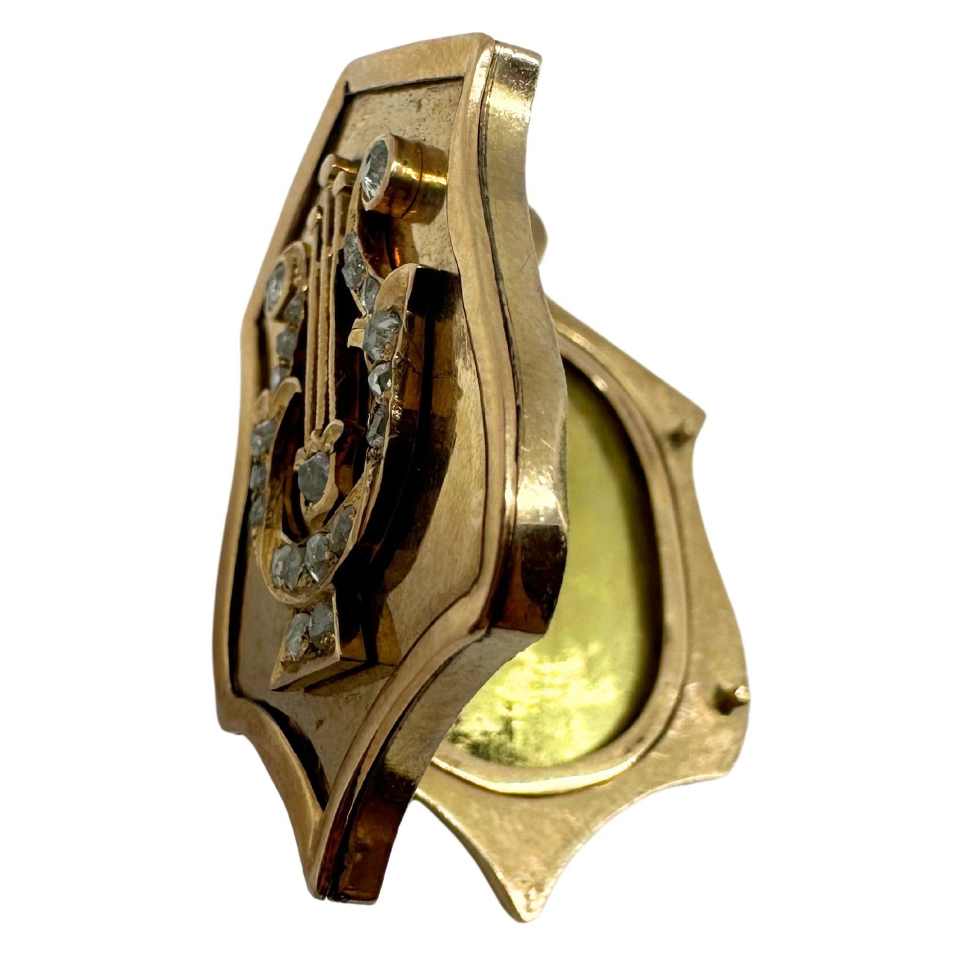 Retro Russian 14K Rose Gold Diamond Pendant Locket en venta 5
