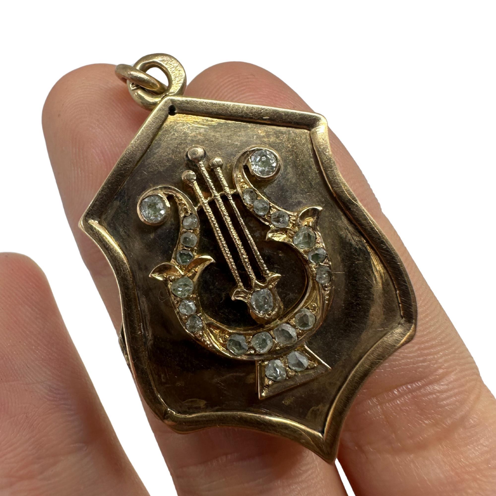 Retro Russian 14K Rose Gold Diamond Pendant Locket en venta 7