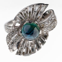 Retro Sapphire Ring with Diamonds