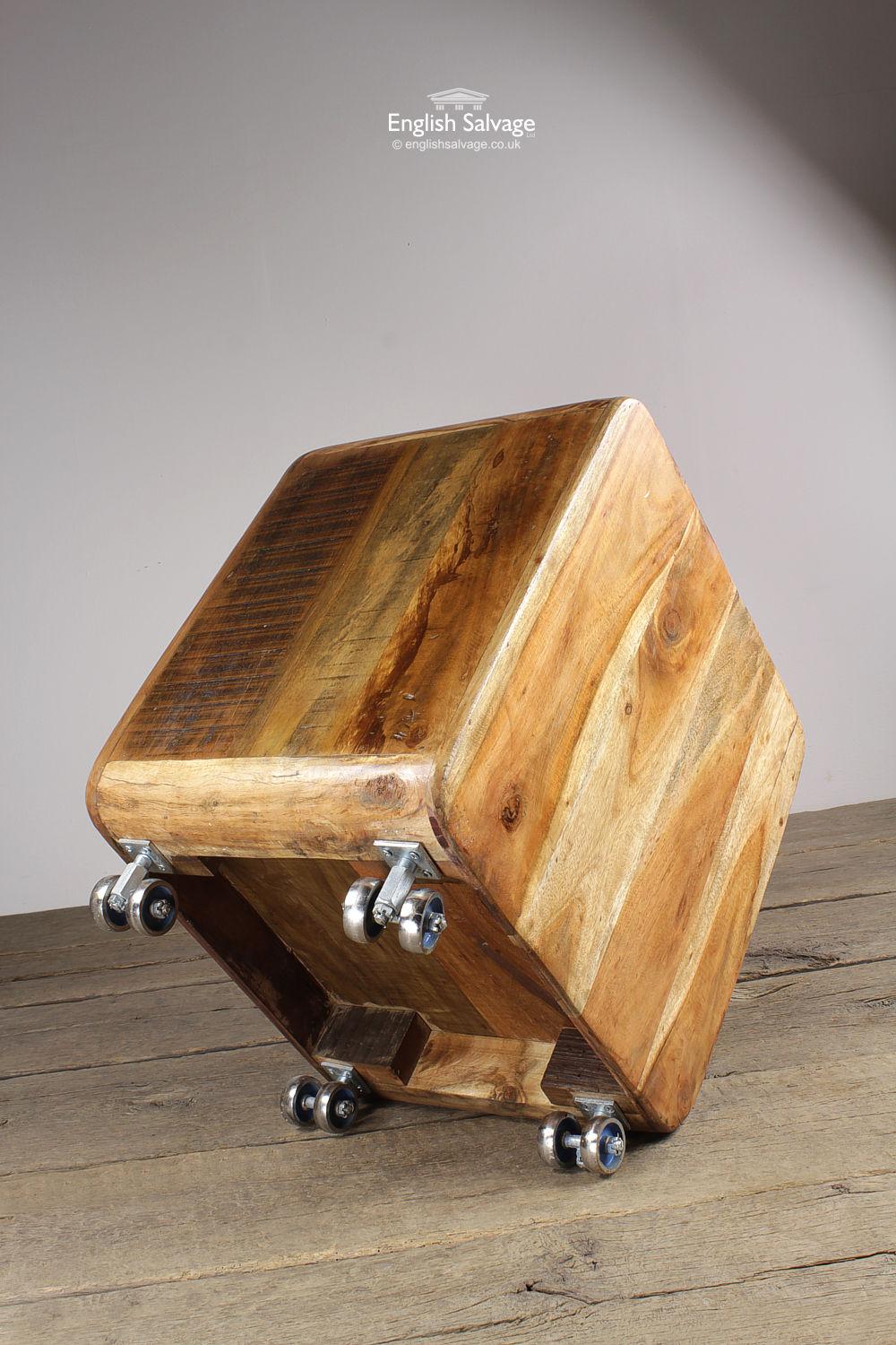 Retro Side Table on Wheels, 20th Century In Good Condition For Sale In London, GB