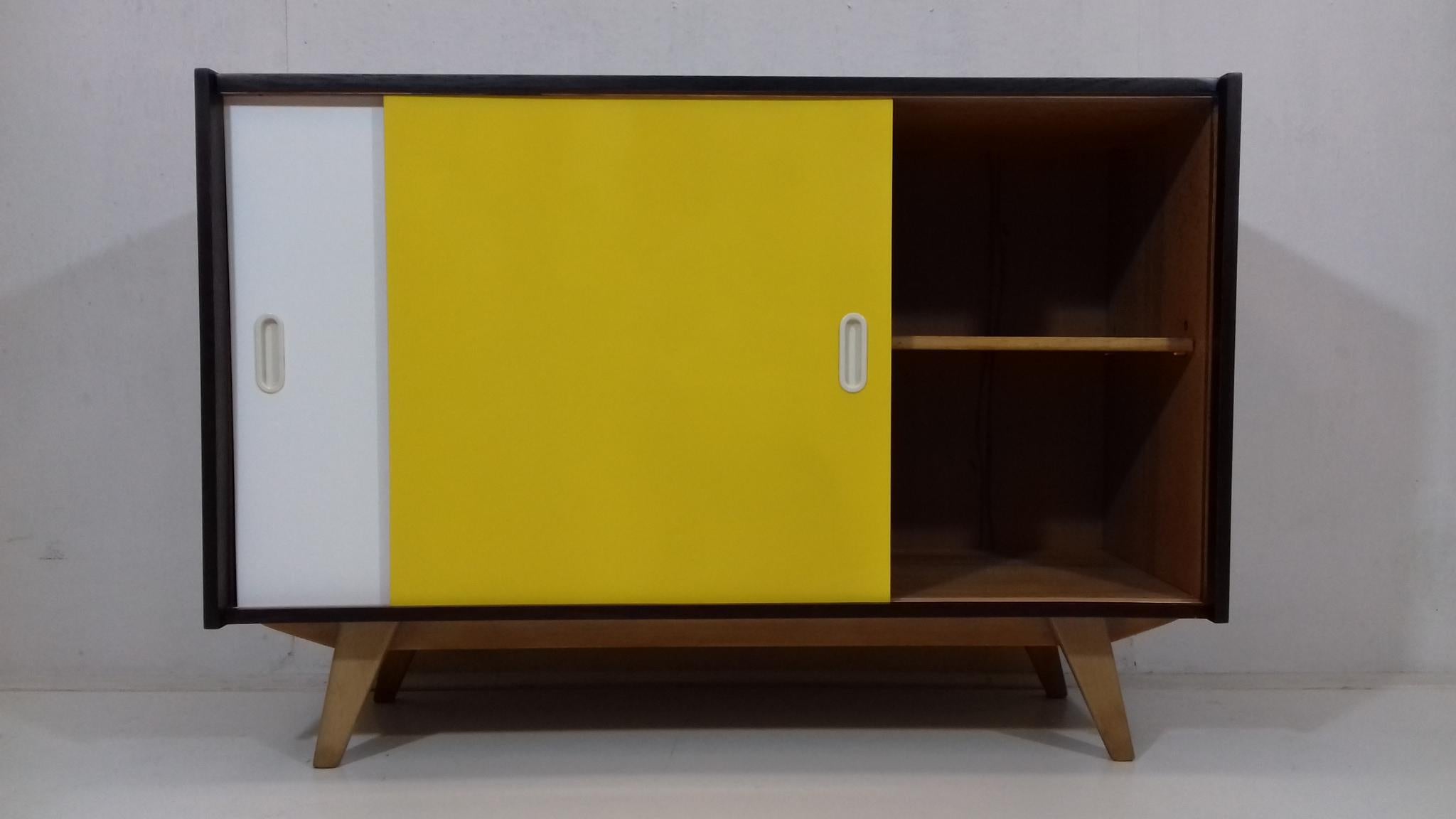 Retro Sideboard Designed by Jiří Jiroutek, 1960s For Sale 1