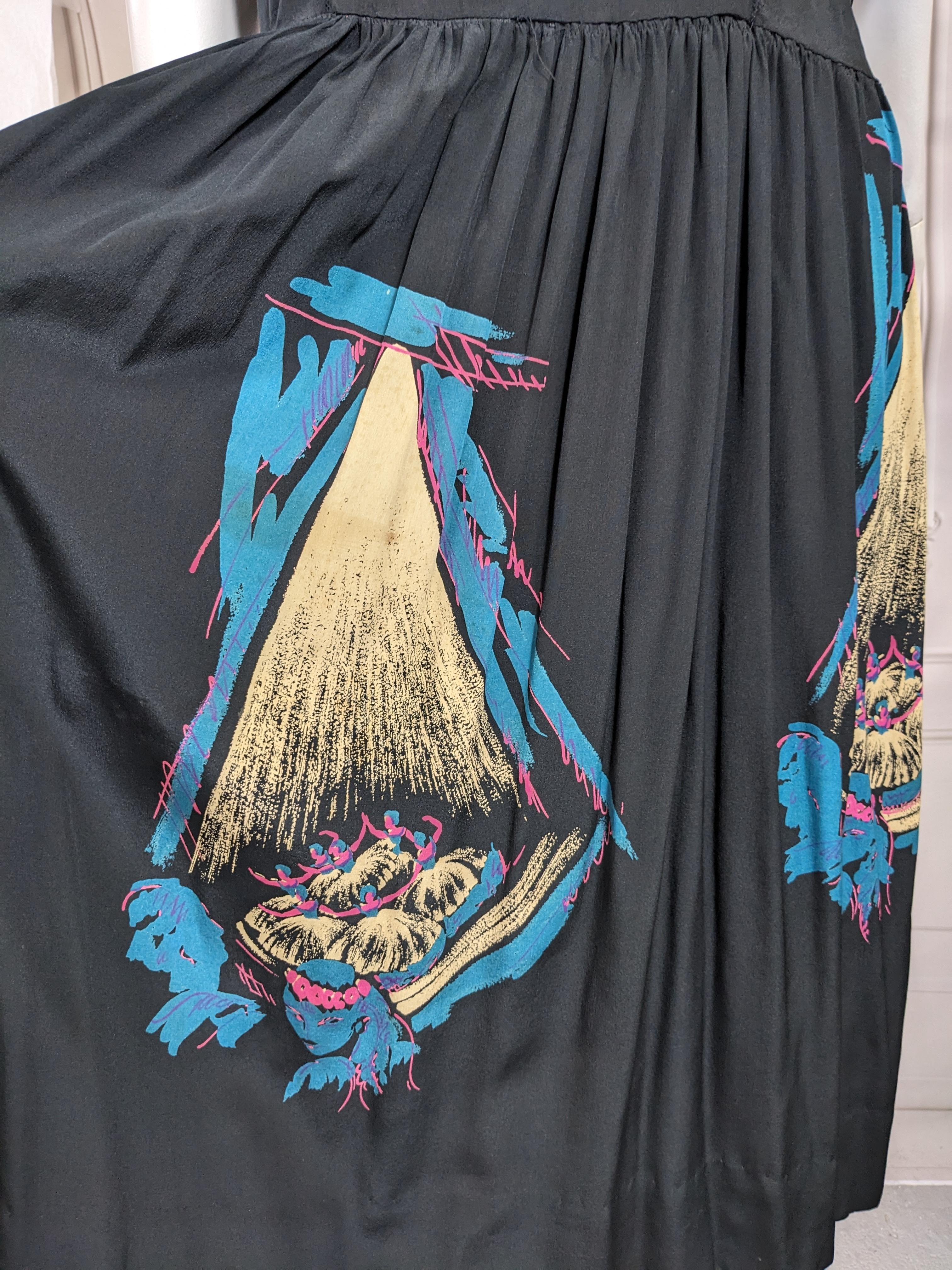 Retro Seidenkrepp Surreal Ballerina Print Kleid im Angebot 1