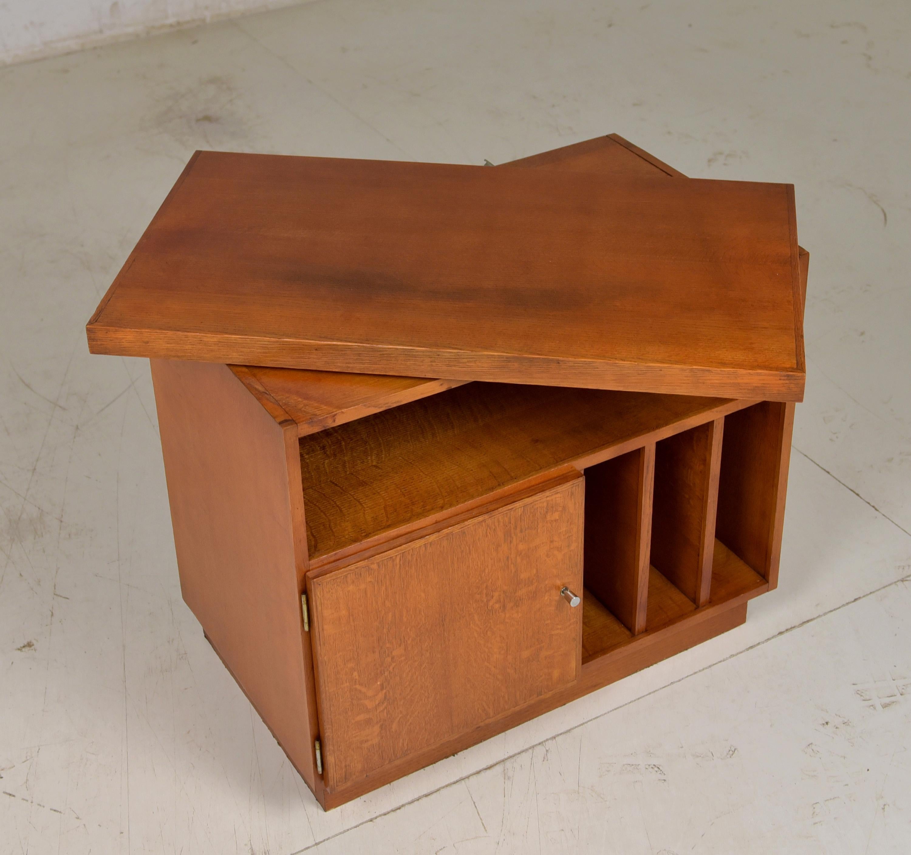 Retro Small HIFI Cabinet / TV Furniture Cabinet in Oak, 1960 In Good Condition In Lüdinghausen, DE