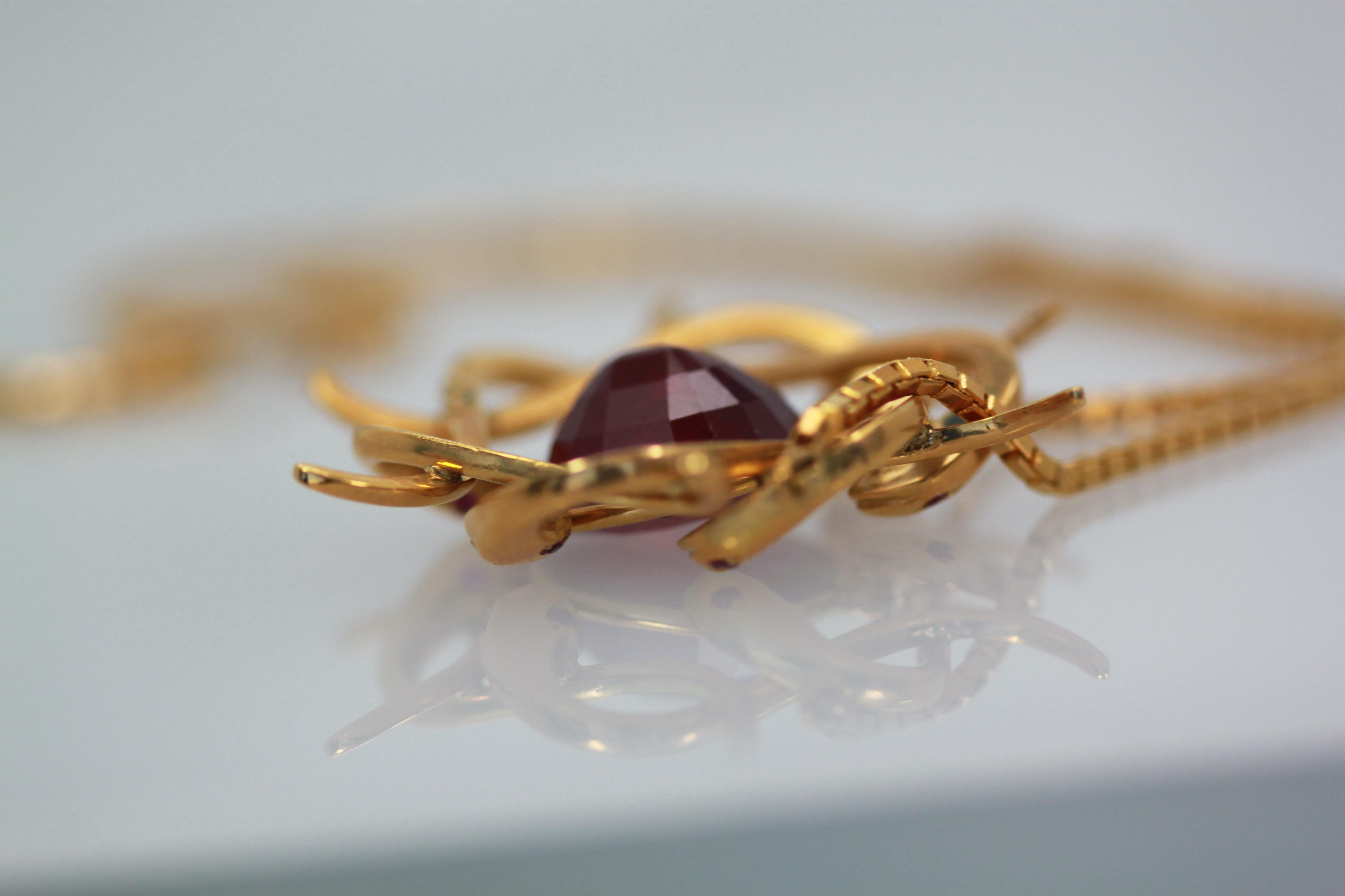 Retro Snake Pendant with 9 Carat Ruby in 14k & 22k Gold In Excellent Condition For Sale In North Hollywood, CA