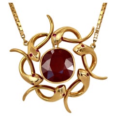 Vintage Snake Pendant with 9 Carat Ruby in 14k & 22k Gold