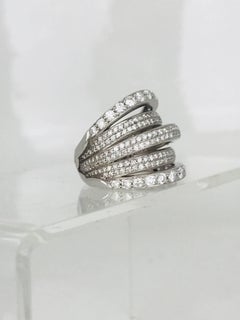 Retro Stackable Tapered White Gold Round Diamond Pave Five-Band Ring