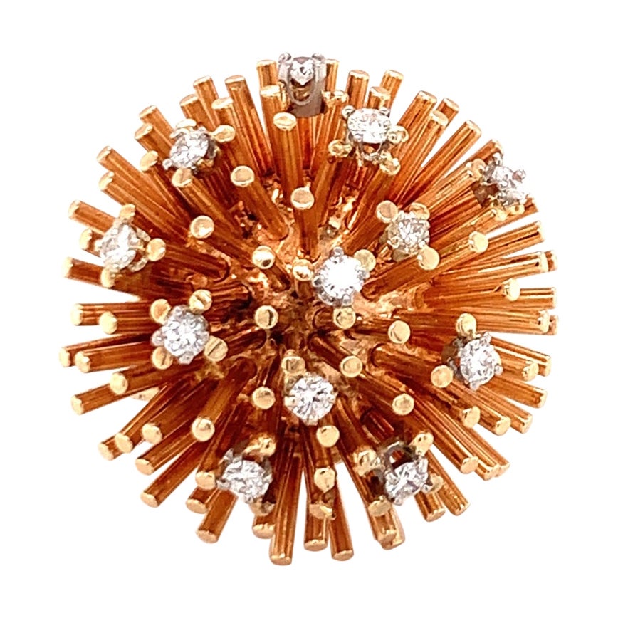 Retro Starburst Diamond Gold Ring, circa 1940s For Sale