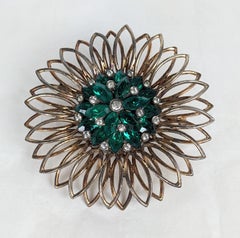 Broche fleur rétro en vermeil