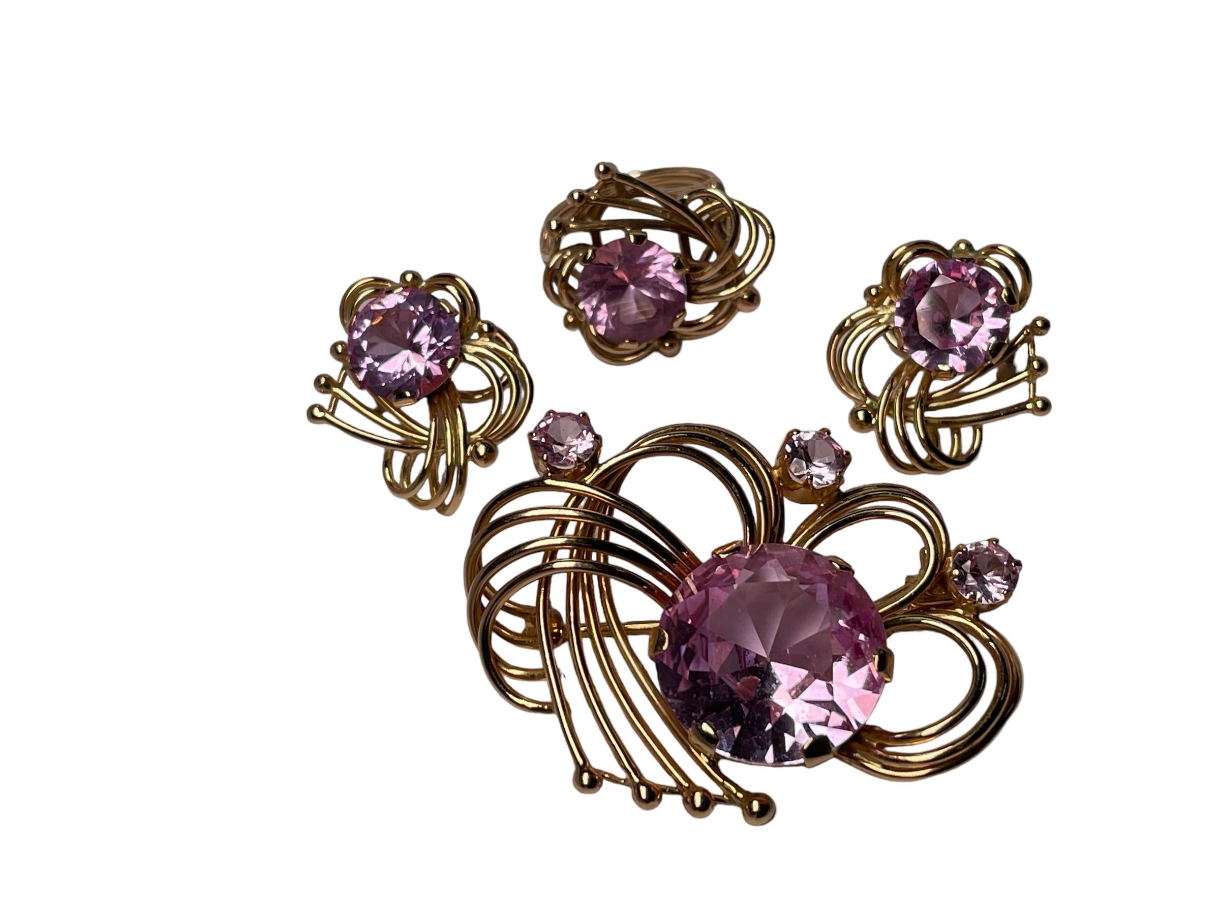 Parure style rétro en or 14 carats avec saphirs roses en vente 3