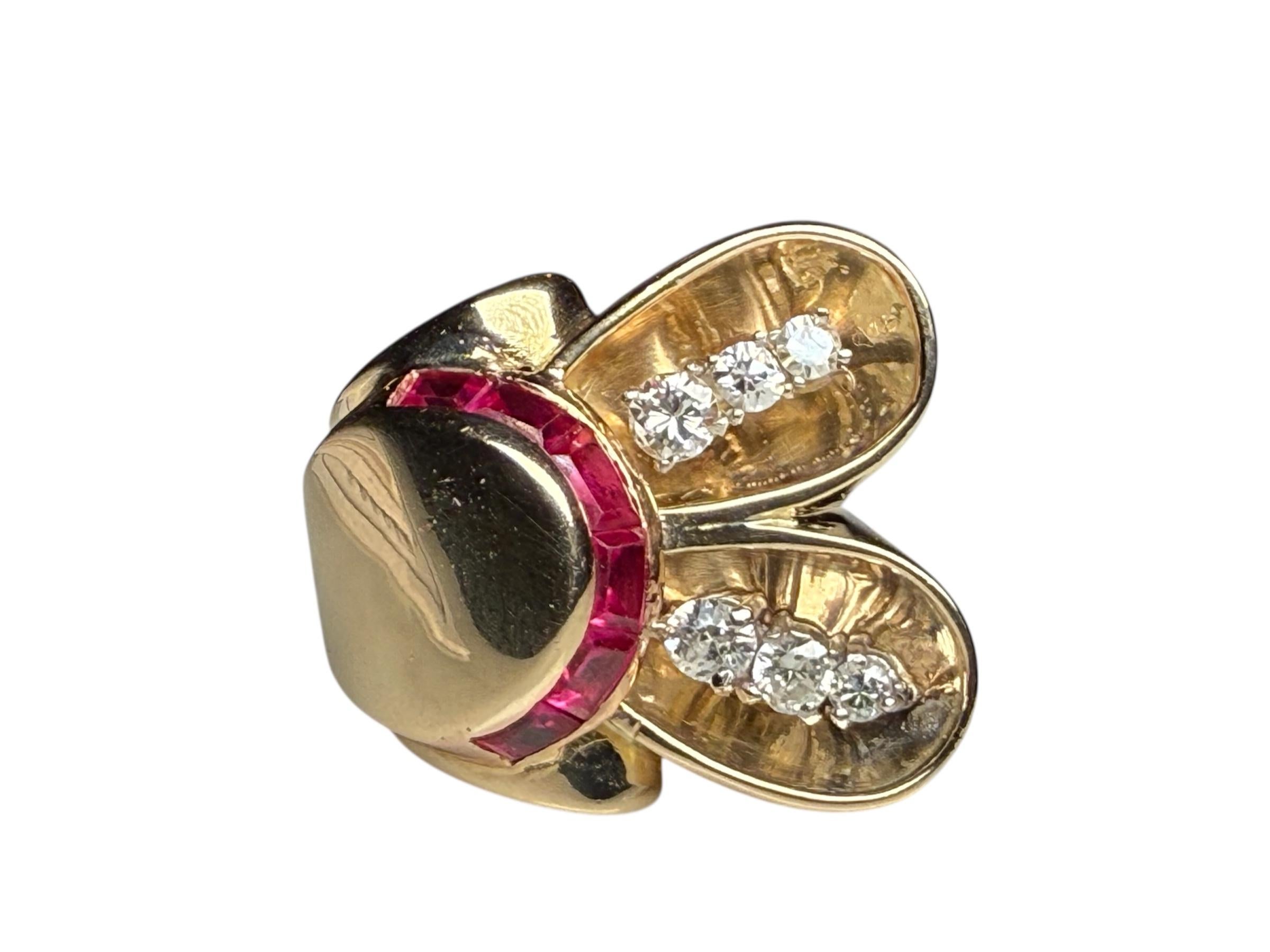 Anello a forma di carro armato o di coniglietto in oro 18 carati in stile retrò in vendita 5