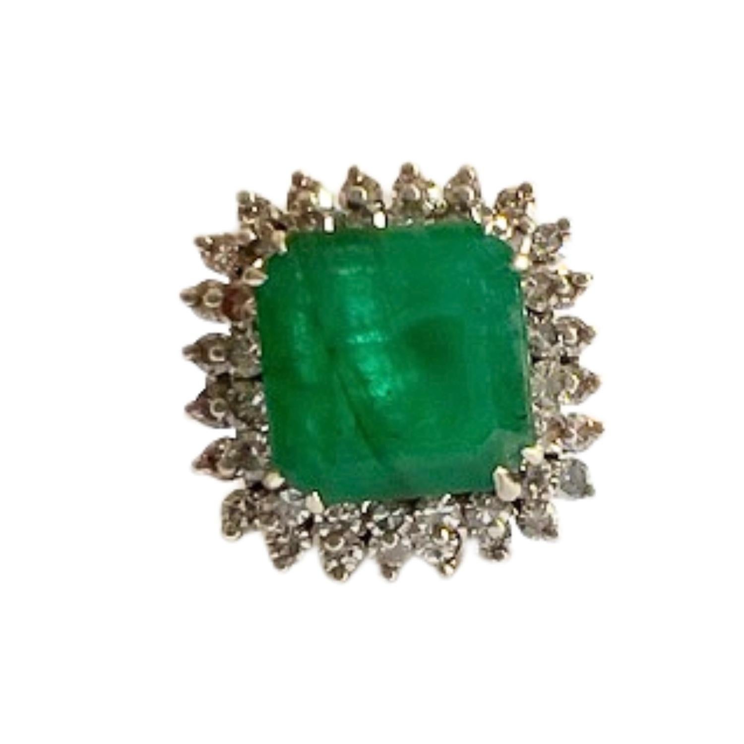 Retro-Stil 1945 Ära 3,40 Karat Smaragd & 0,92 Karat Diamanten 18k Gold Ring im Angebot 3