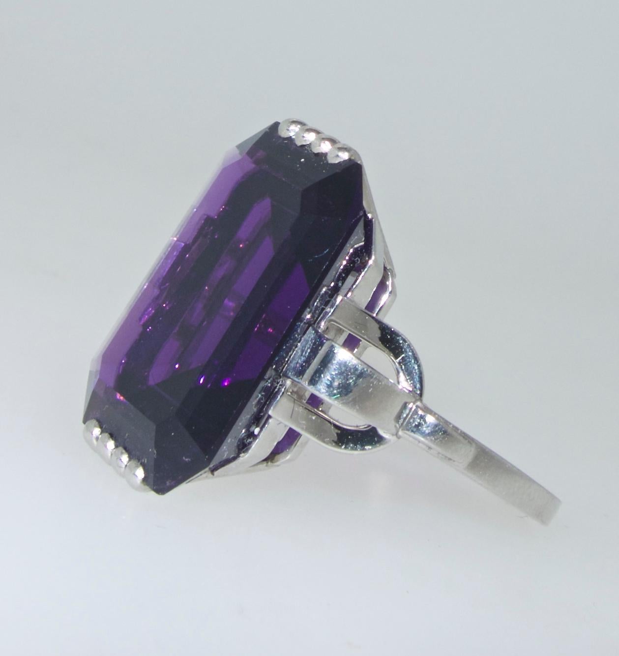dark purple amethyst ring