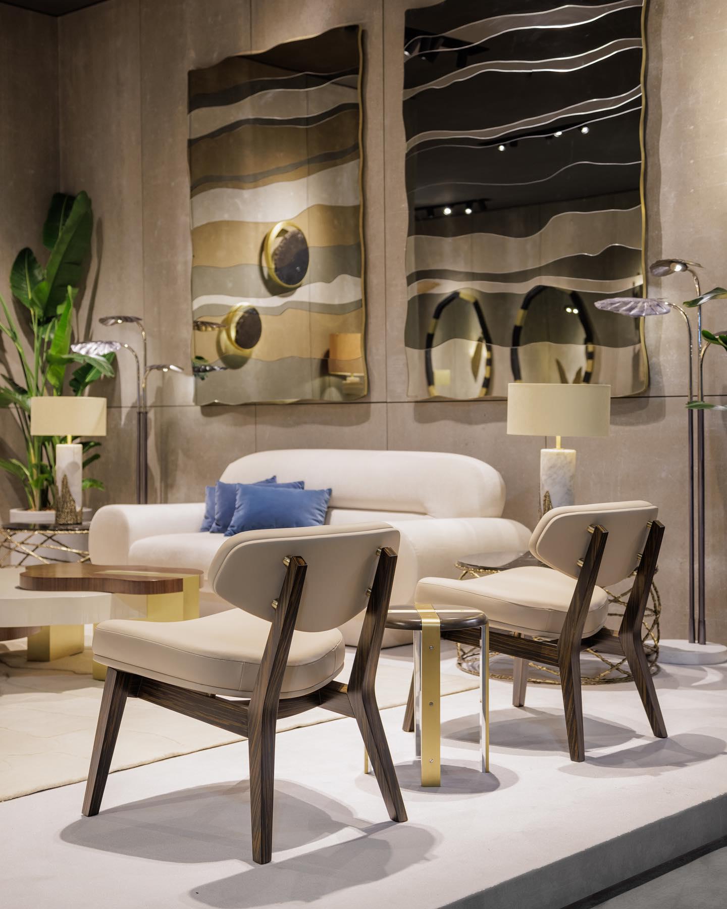 Sillón de estilo retro con estructura de madera maciza y piel de primera calidad en venta 1