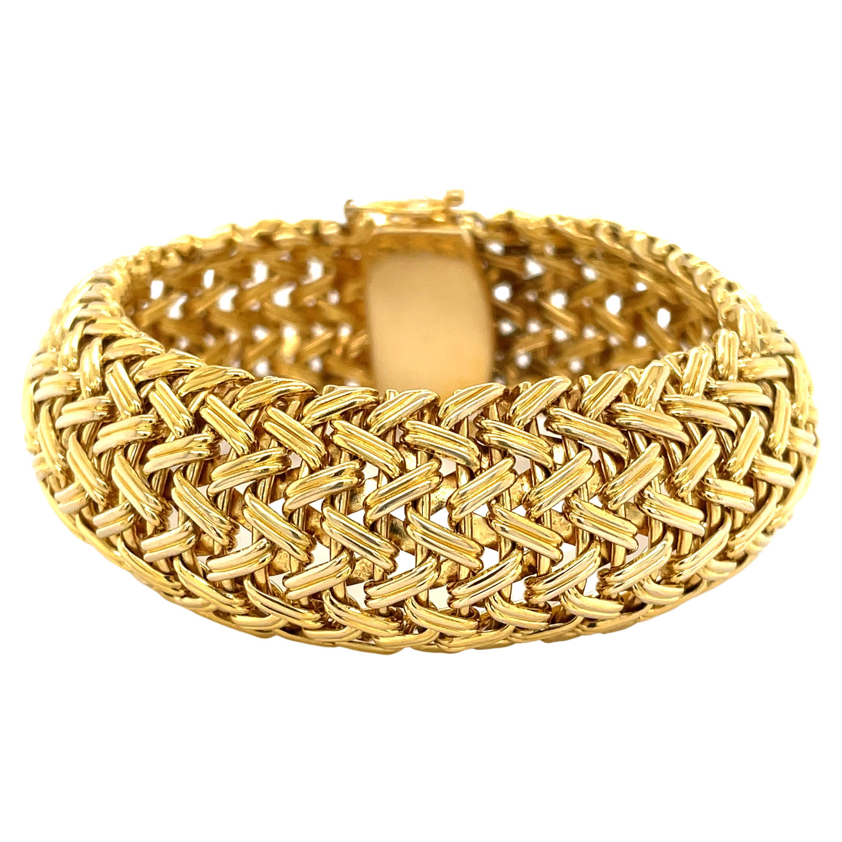 Retro Style Contoured Woven 14 Karat Yellow Gold Bracelet For Sale