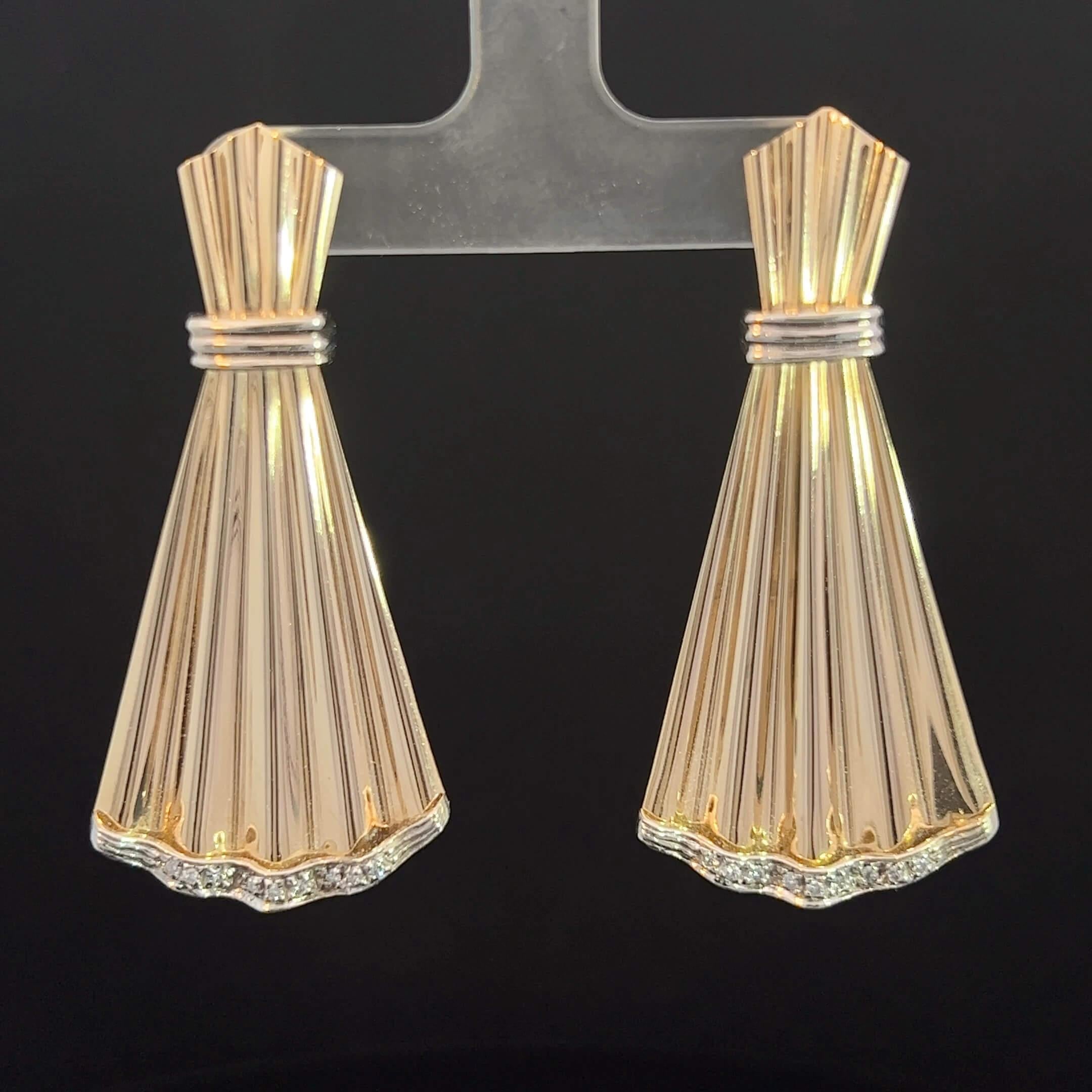 Retro Style Gold Fluted Diamond Set Earrings Circa 2000s For Sale 1