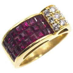 Retro Style Ruby Diamond 18 Karat Yellow Gold Ring