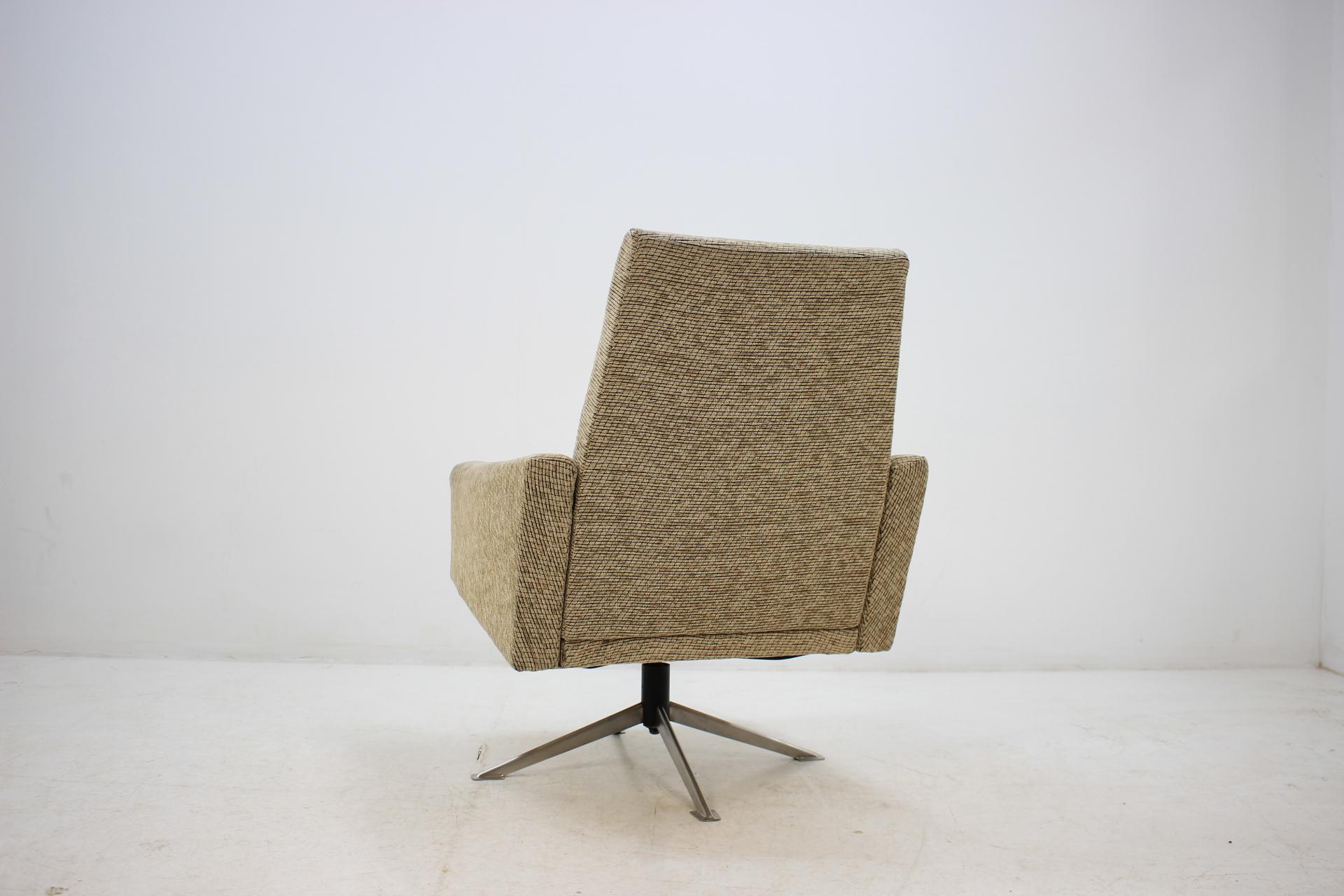 Retro Swivel Chair, 1960s im Zustand „Gut“ in Praha, CZ