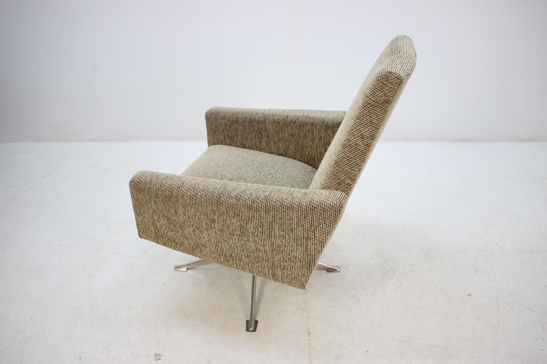 Retro Swivel Chair, 1960s 2