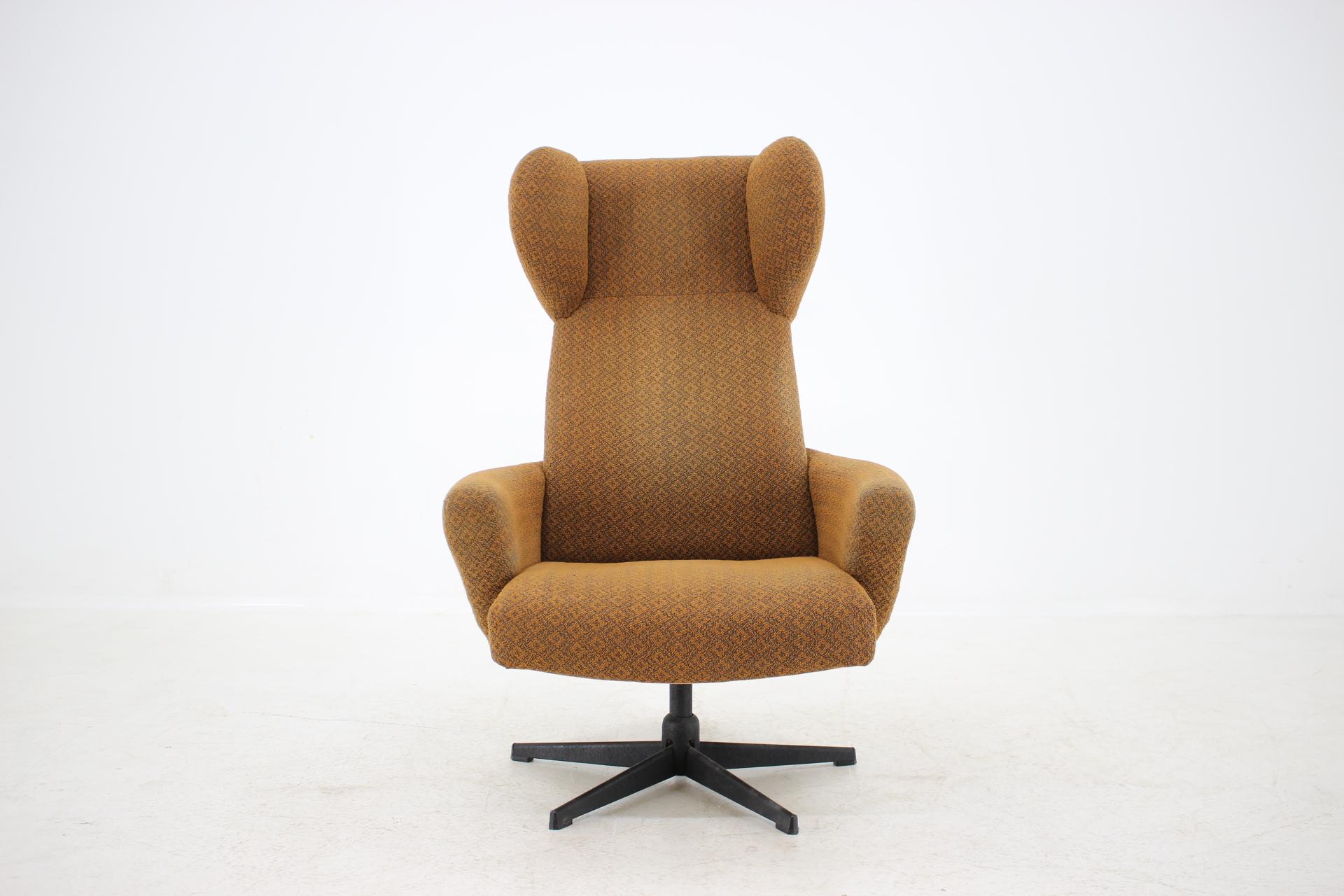 - Made in Czechoslovakia
- Made of metal, fabric
- Upholstery is in original condition
- Good, original condition.
