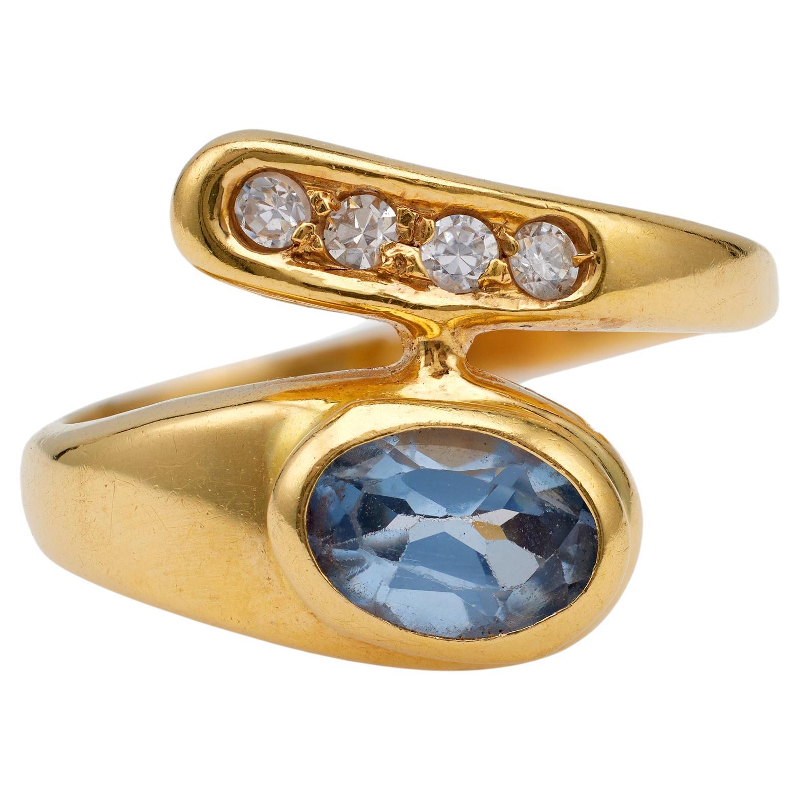 Retro Synthetic Spinel 18k Yellow Gold Ring For Sale