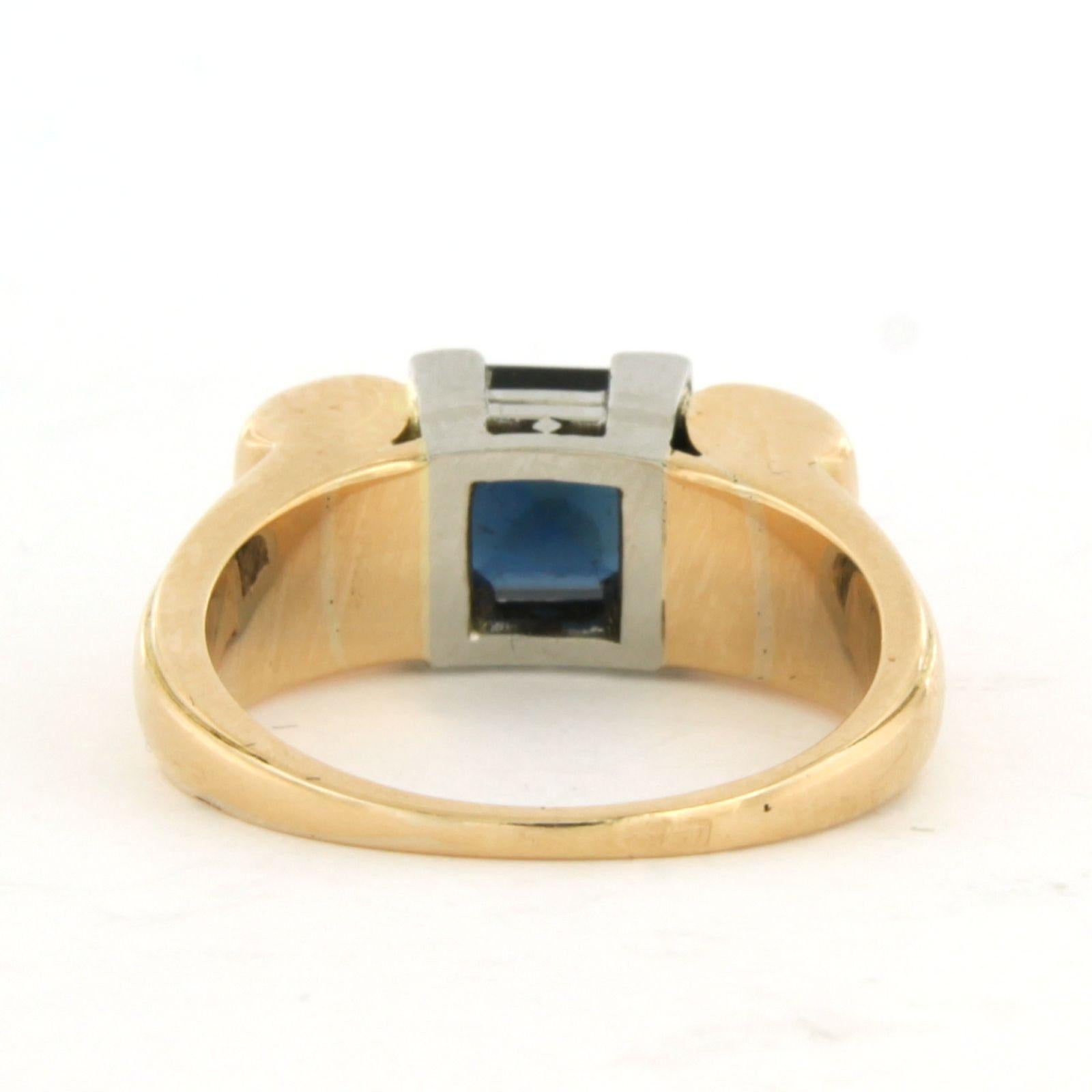 RETRO Tank-Modellring mit Saphir bis zu 1,50ct 18k Gold 9,4 Gramm (Carréeschliff) im Angebot