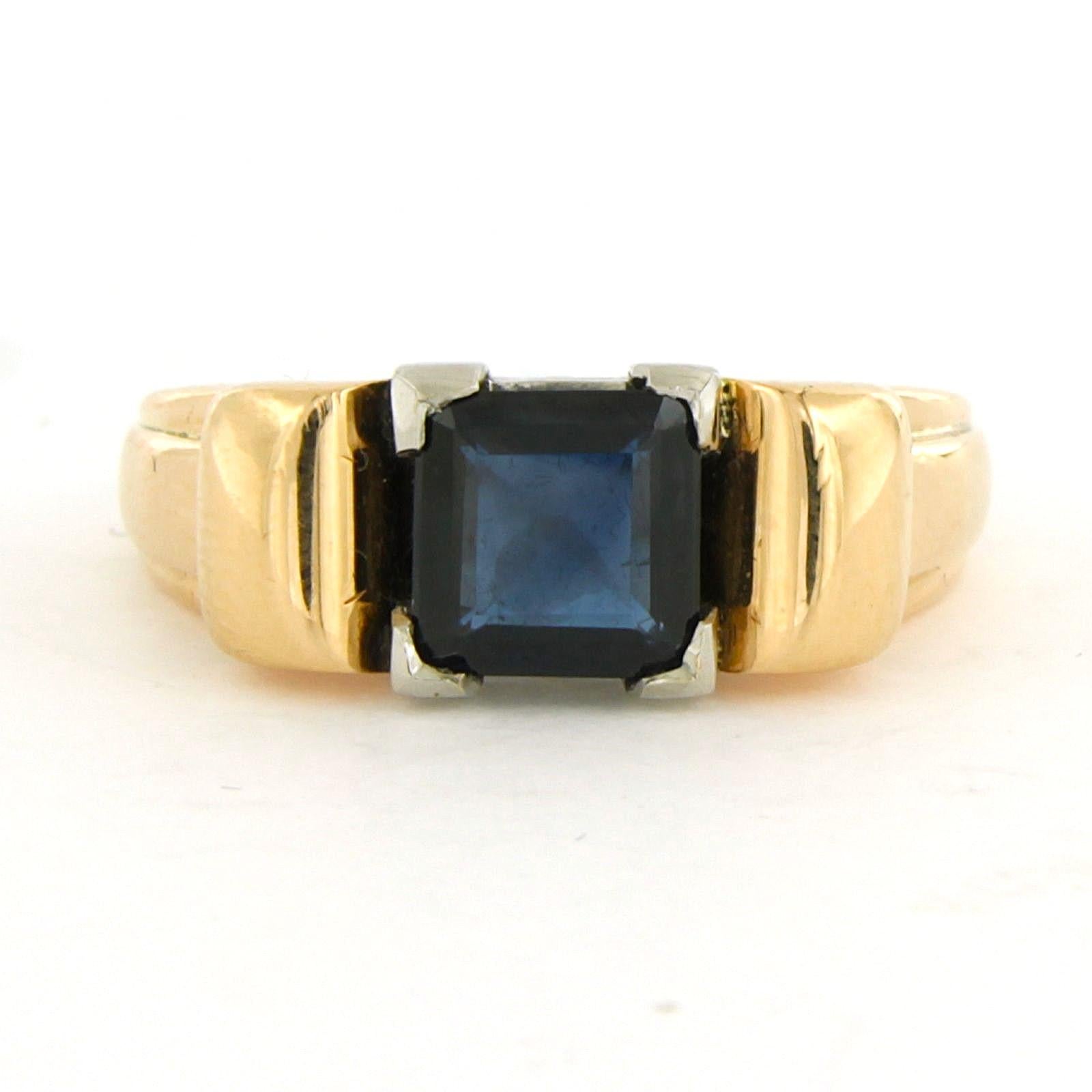 RETRO Tank-Modellring mit Saphir bis zu 1,50ct 18k Gold 9,4 Gramm im Angebot 1