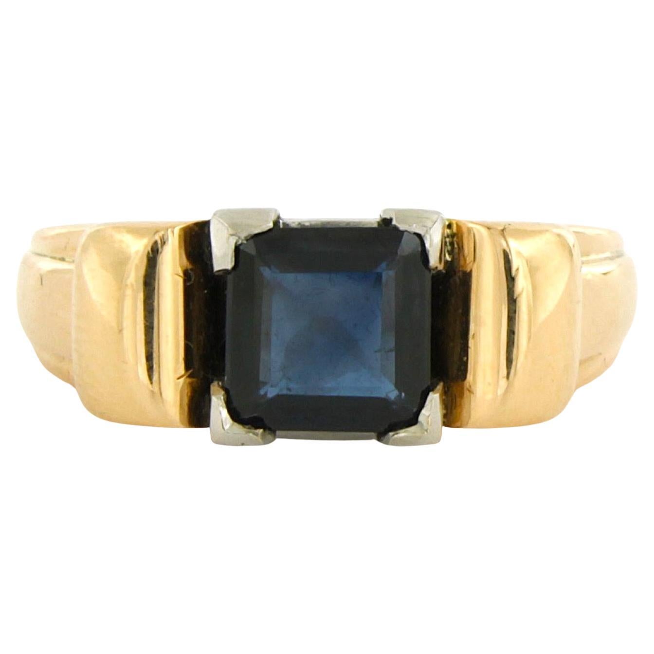RETRO tank model ring with sapphire up to 1.50ct 18k gold 9.4 grams For Sale