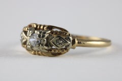Anello retrò con tre pietre e diamanti, Fisher & Co., Lovebright