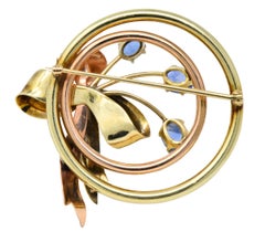 Retro Tiffany & Co. 1.32 Carat Sapphire 18 Karat Tri-Colored Gold Brooch