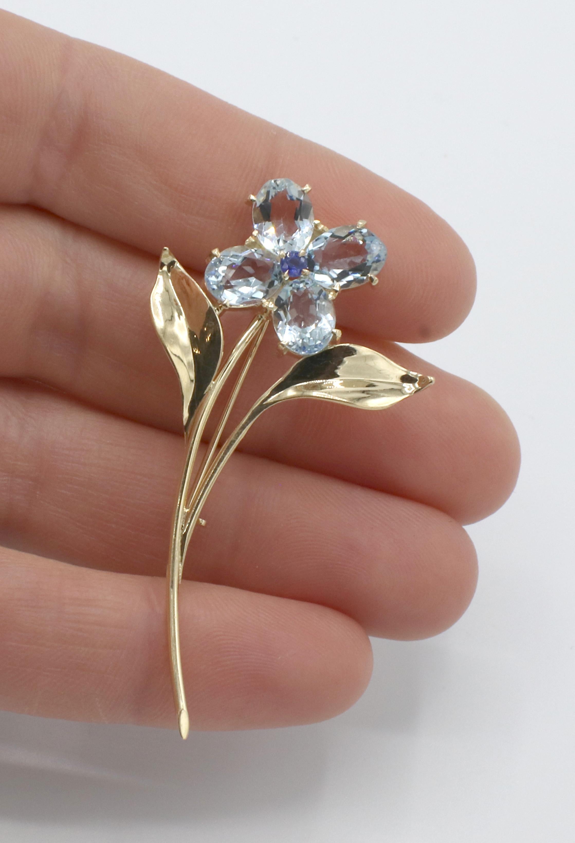 Retro Tiffany & Co. 14 Karat Gold Aquamarina & Sapphire Flower Brooch Pin  1