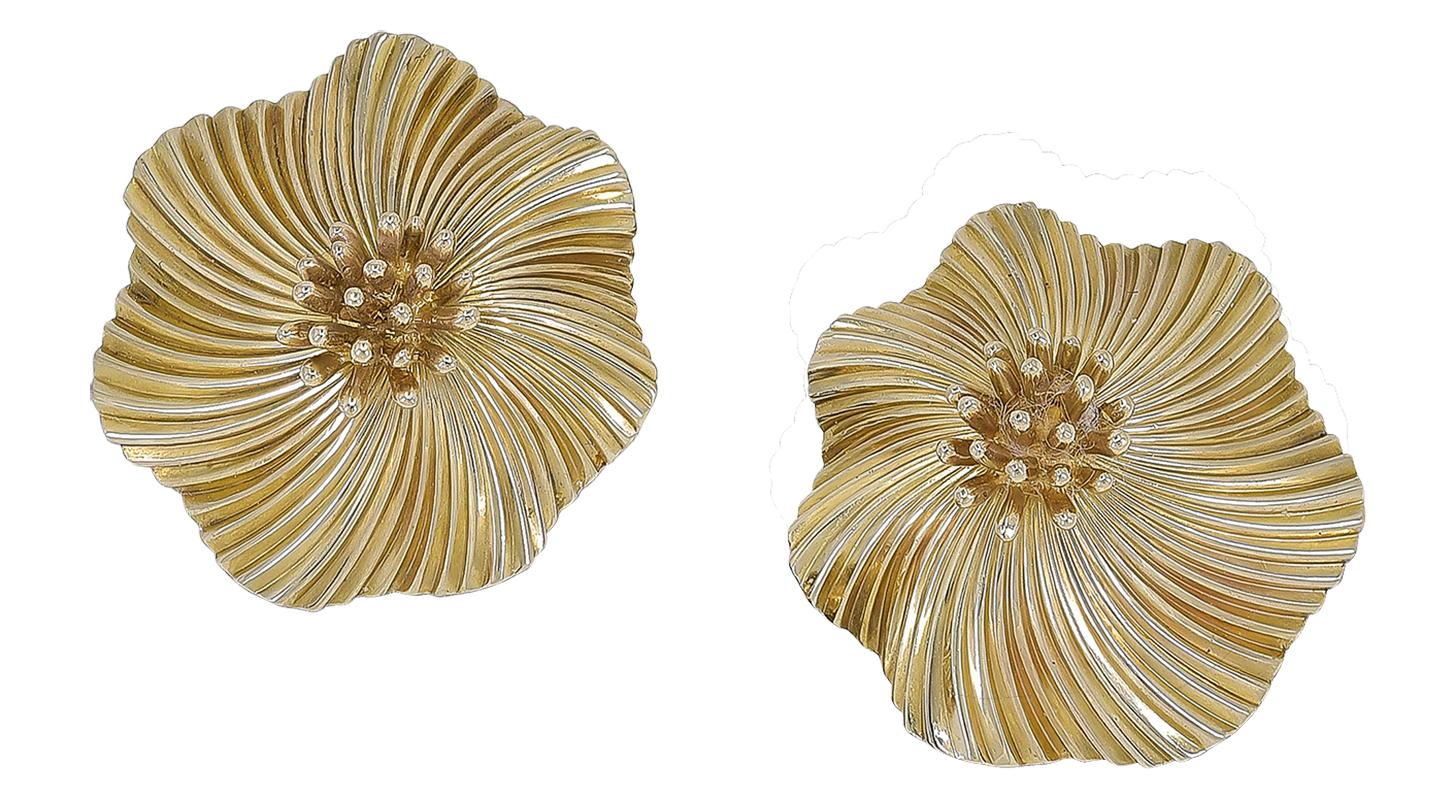Retro Tiffany & Co. Flower Earrings In Excellent Condition In New York, NY