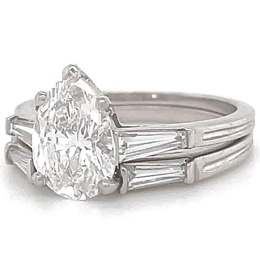 Pear Cut Retro Tiffany & Co. GIA 1.46 Carat Diamond Platinum Engagement Ring Set