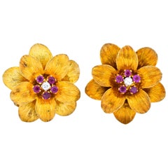 Retro Tiffany & Co. Italy 0.50 Carat Ruby Diamond 18 Karat Gold Flower Earrings