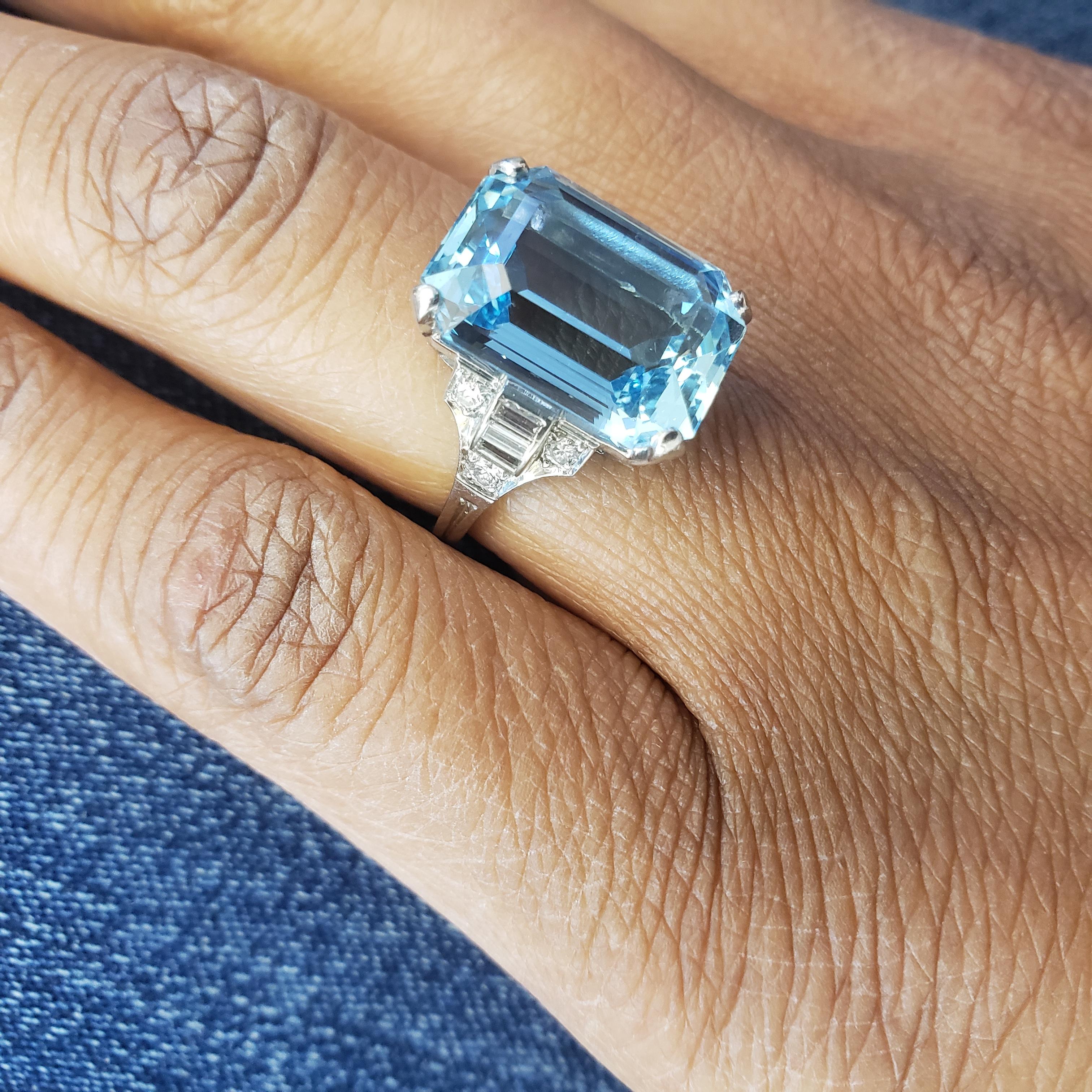 Retro Tiffany & Co. Platinum Aquamarine and Diamond Ring In Excellent Condition In New York, NY