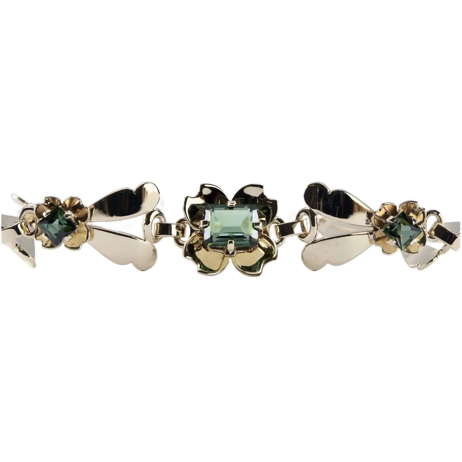Retro Tiffany & Company Grüner Turmalin Vierblättriges Kleeblatt-Armband in 14K Gelb (Carréschliff)