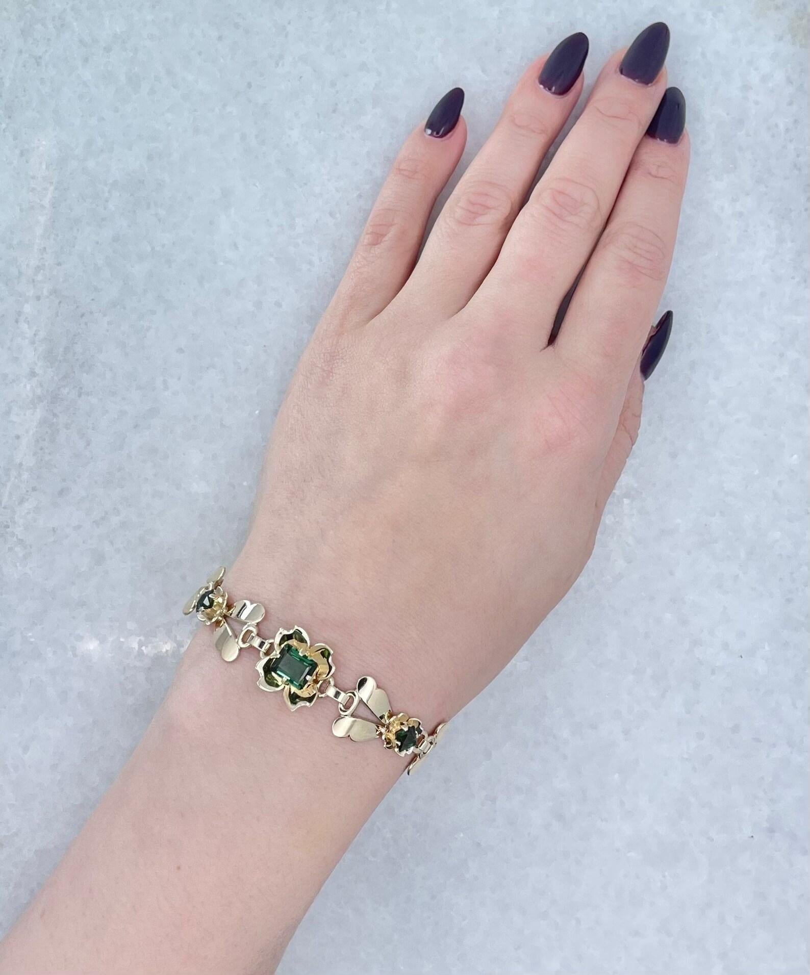 Bracelet trèfle rétro Tiffany & Company à quatre feuilles en tourmaline verte 14 carats en vente 1