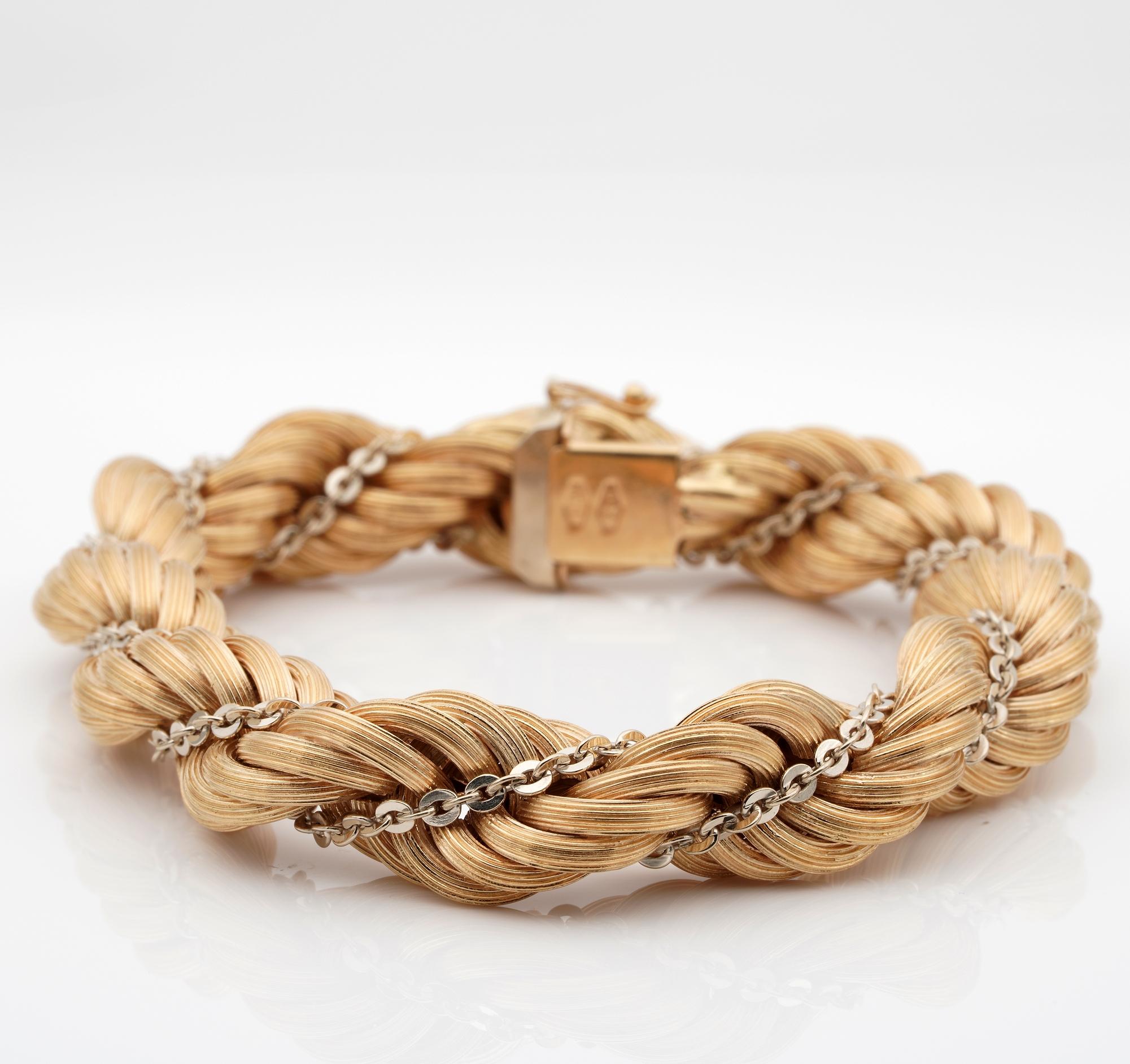 Retro large Rope 18 Kt solid gold-
Big, bold, retro bracelet is the epitome of eternal elegance
Soft touch texture so wonderful hand made in a torsade twisted rope huge and chunky links quite outstanding
Italian origin – 1940 ca
Marked for 18 KT