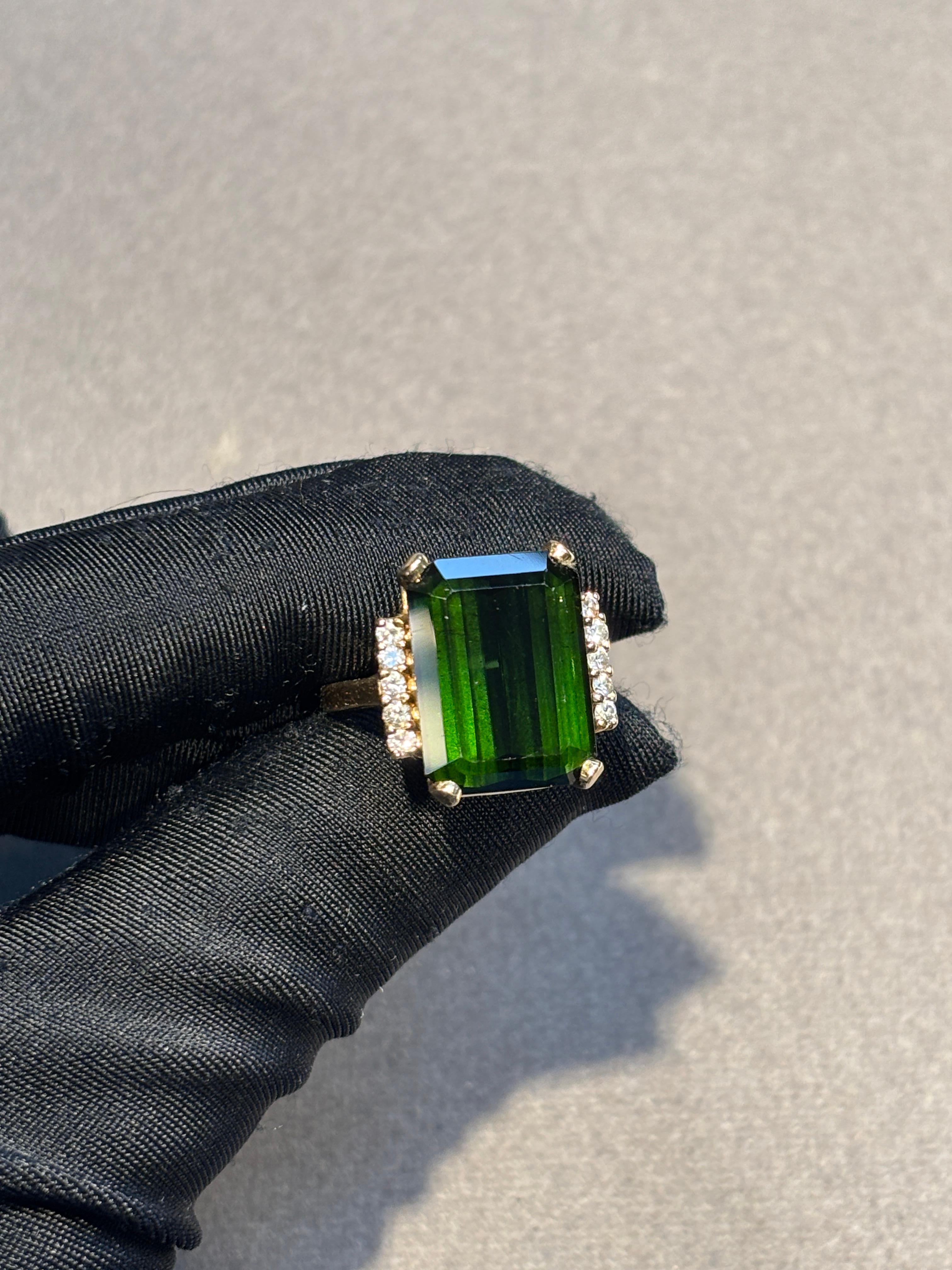 Taille mixte Bague rétro en tourmaline et diamant en vente