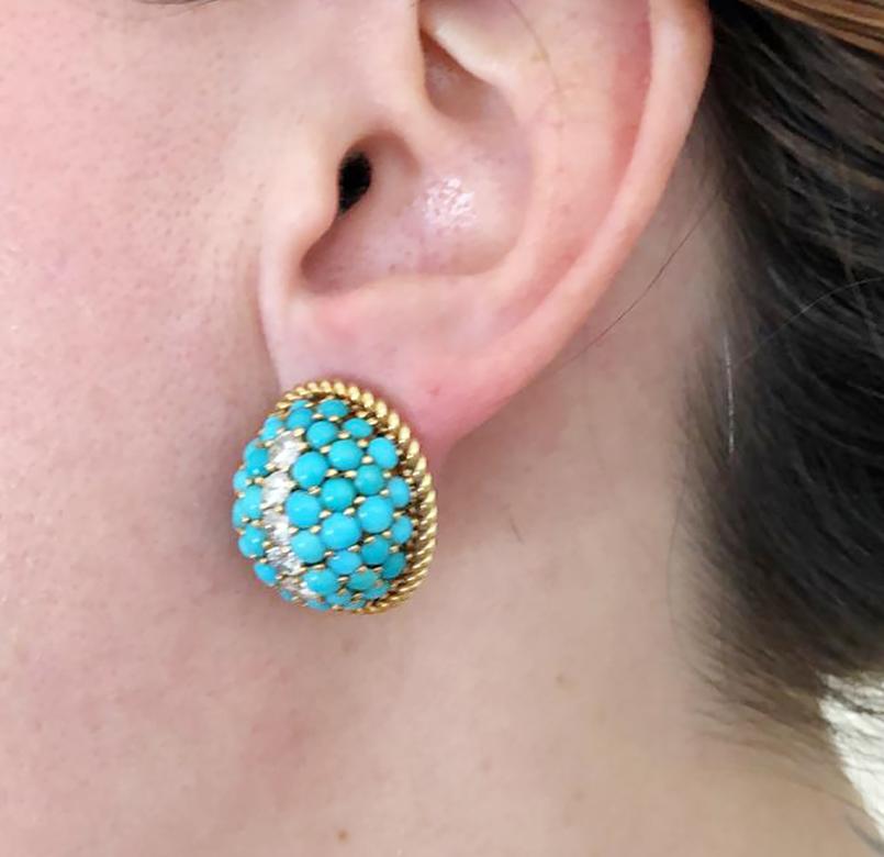 Round Cut Turquoise Yellow Gold Retro Style Striped Dome Earrings For Sale