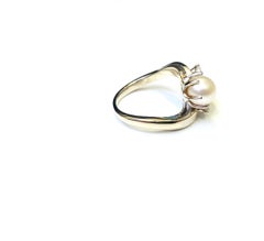 Retro Twin Pearl and Diamond Ring