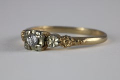 Anello floreale solitario con diamante retrò bicolore