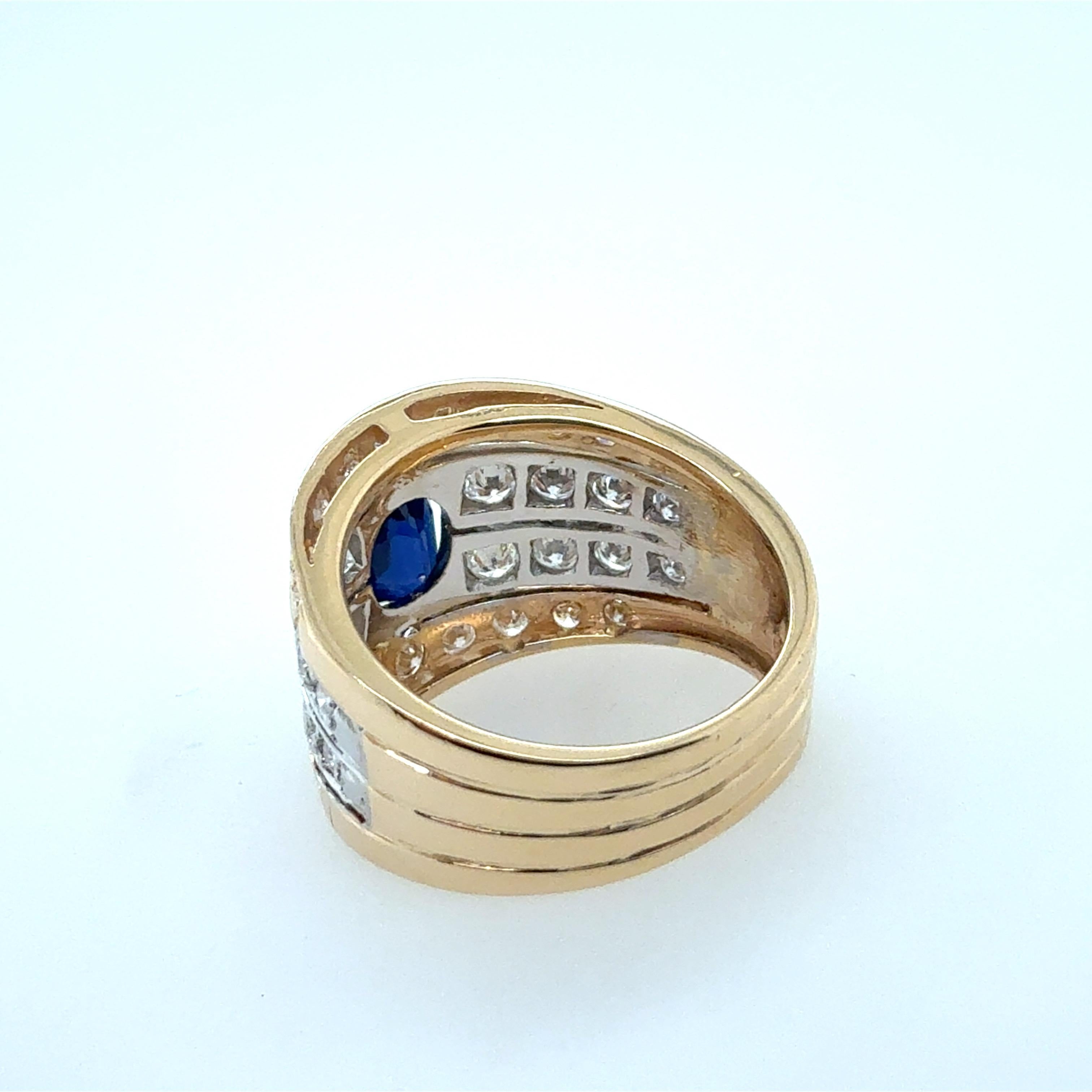 Retro Two-Tone Gold 3 Carat Natural Royal Blue Sapphire & Diamond Ring 1980 For Sale 1
