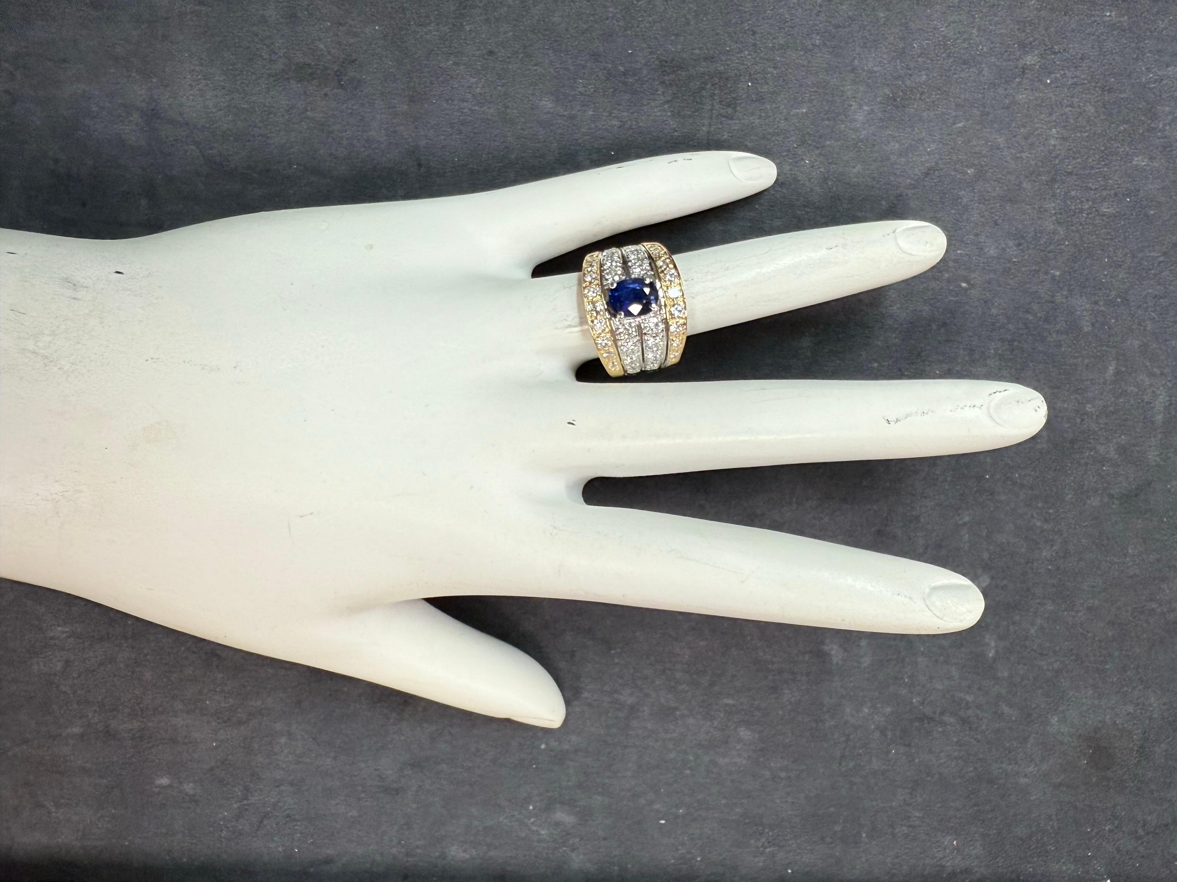 Retro Two-Tone Gold 3 Carat Natural Royal Blue Sapphire & Diamond Ring 1980 For Sale 2
